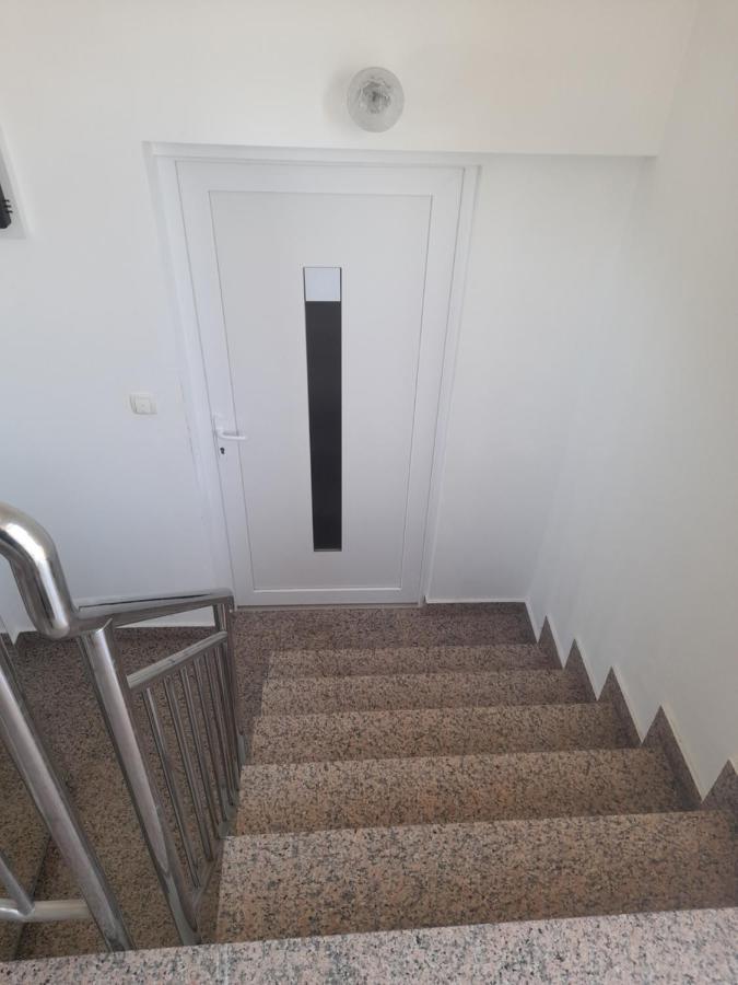 Apartment Lucy Zadar - Free Private Parking Екстер'єр фото